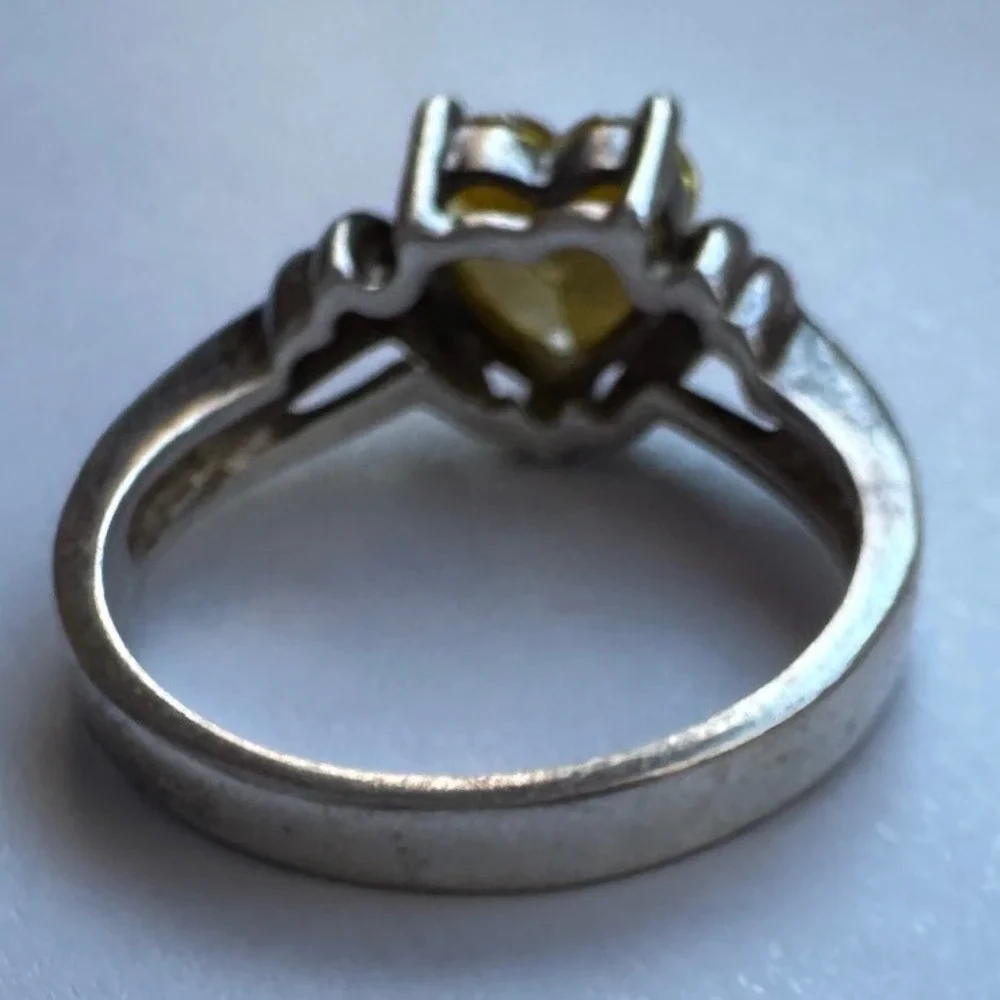 Vintage Sterling Silver Yellow Heart Shaped Citrine Stone Statement Ring Dainty